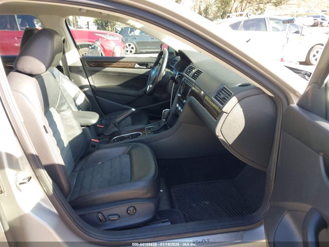 44185438 :رقم المزاد ، 1VWCT7A39EC072100 vin ، 2014 Volkswagen Passat Sel مزاد بيع