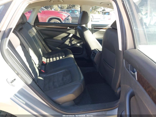 44185438 :رقم المزاد ، 1VWCT7A39EC072100 vin ، 2014 Volkswagen Passat Sel مزاد بيع