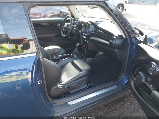 2016 MINI HARDTOP WMWXP5C50G3B76795 Photo 4