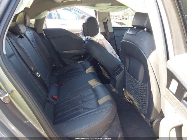 Продажа на аукционе авто 2021 Audi A4 Premium 40 Tfsi Quattro S Tronic, vin: WAUABAF47MA015364, номер лота: 44185470