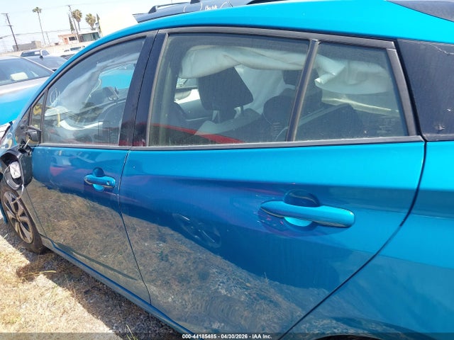 Toyota Prius Prime Advanced 2017 JTDKARFP9H3036617 Image 15