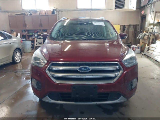 1FMCU9J9XHUB86620 Ford Escape Titanium