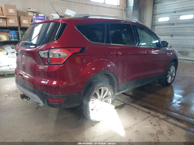 1FMCU9J9XHUB86620 Ford Escape Titanium