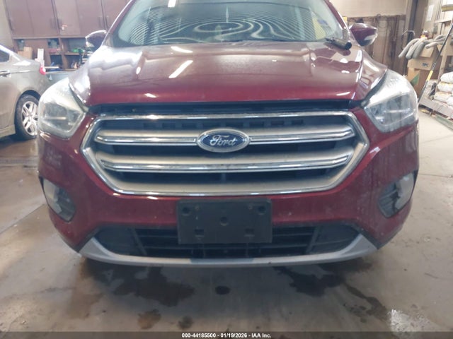 1FMCU9J9XHUB86620 Ford Escape Titanium