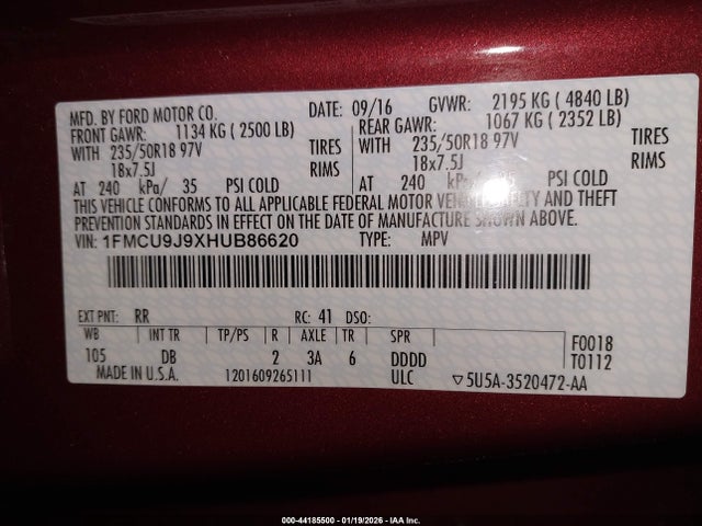 1FMCU9J9XHUB86620 Ford Escape Titanium