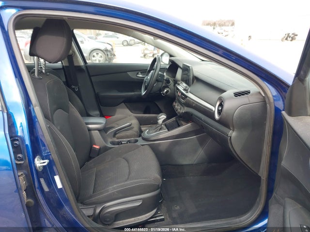 Продажа на аукционе авто 2021 Kia Forte Lxs, vin: 3KPF24AD4ME338026, номер лота: 44185523