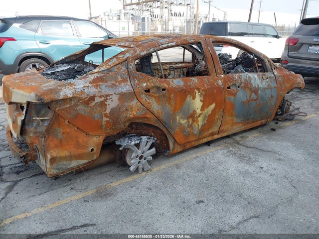 Nissan Versa 1.6 S 2024 3N1CN8DV0RL885726 Image 4