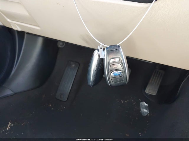Продаж на аукціоні авто 2015 Subaru Outback 2.5i Limited, vin: 4S4BSBNC8F3283316, номер лоту: 44185556