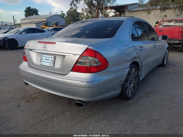 2008 MERCEDES-BENZ E 550 WDBUF72X48B299140 Photo 3