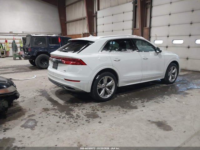 2022 AUDI Q8 WA1BVBF16ND017496 Photo 3