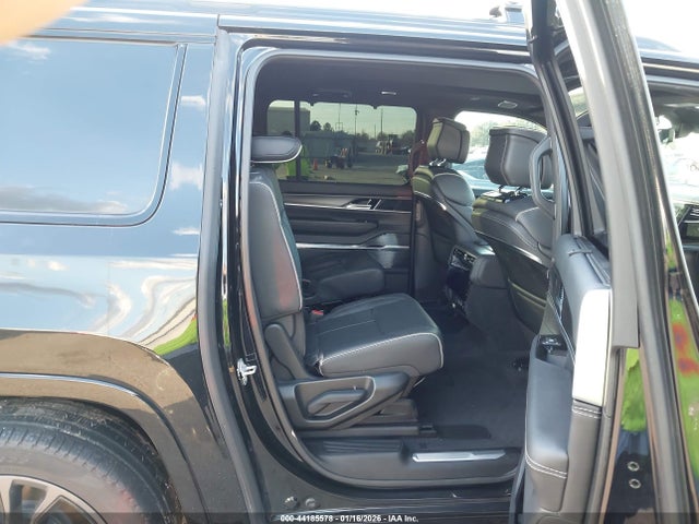 44185578 :رقم المزاد ، 1C4SJSFP2RS140932 vin ، 2024 Jeep Grand Wagoneer L Series Ii 4x4 مزاد بيع
