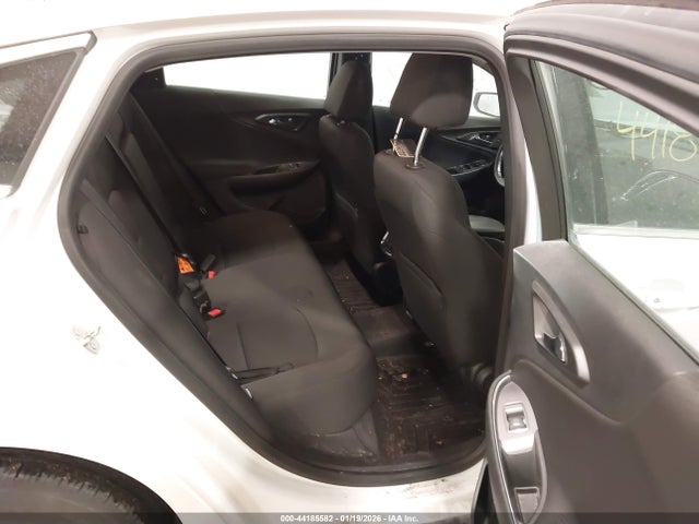 1G1ZD5ST1JF241816 Chevrolet MALIBU LT