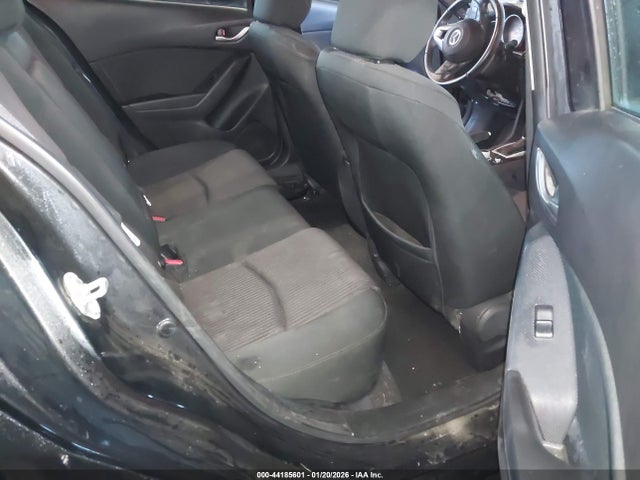 44185601 :رقم المزاد ، 3MZBM1V78FM163670 vin ، 2015 Mazda Mazda3 I Touring مزاد بيع