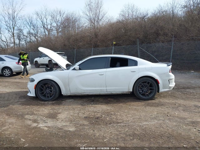 2C3CDXGJ9MH535679 Dodge Charger Scat Pack Widebody Rwd
