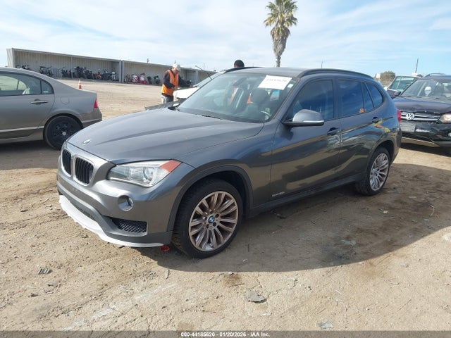 BMW X1 Sdrive28i 2015 WBAVM1C53FV318159 Image 2