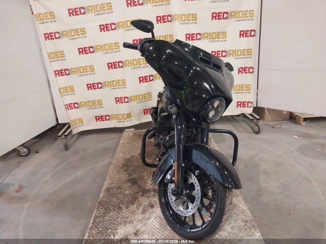 2018 HARLEY-DAVIDSON FLHXS 1HD1KRC11JB686111 Photo 4