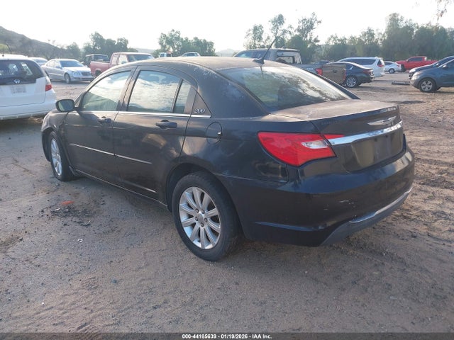 Продаж на аукціоні авто 2013 Chrysler 200 Touring, vin: 1C3CCBBB5DN713729, номер лоту: 44185639
