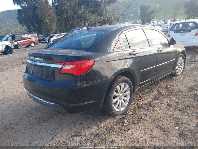 Продаж на аукціоні авто 2013 Chrysler 200 Touring, vin: 1C3CCBBB5DN713729, номер лоту: 44185639
