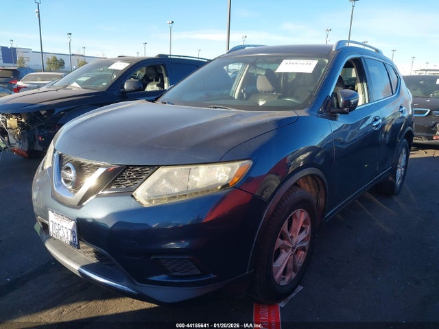 Nissan ROGUE SV 2015 5N1AT2MT7FC762126 Image 2