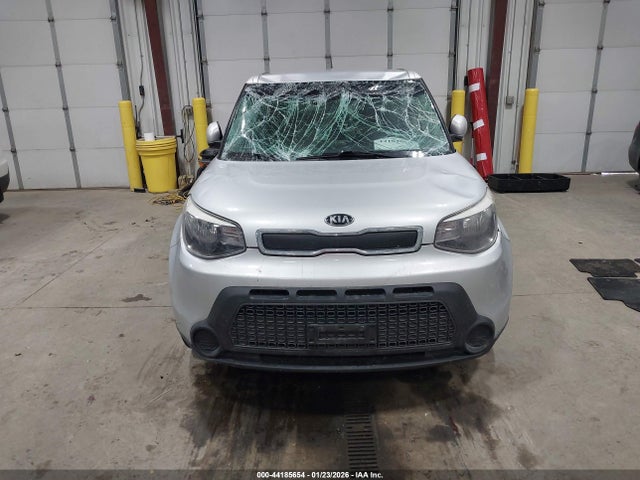 44185654 :رقم المزاد ، KNDJN2A22F7747990 vin ، 2015 Kia Soul مزاد بيع