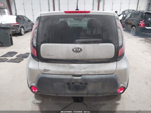 44185654 :رقم المزاد ، KNDJN2A22F7747990 vin ، 2015 Kia Soul مزاد بيع