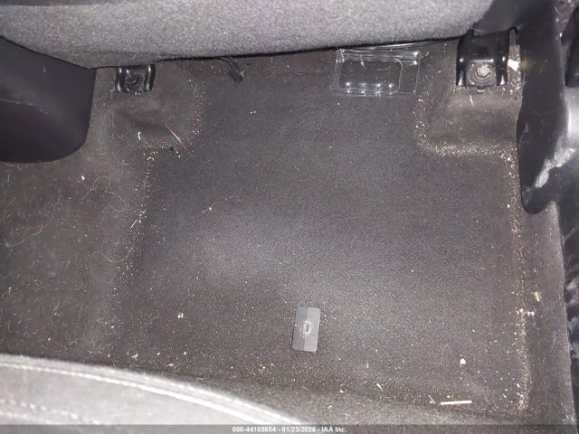 44185654 :رقم المزاد ، KNDJN2A22F7747990 vin ، 2015 Kia Soul مزاد بيع