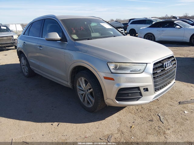 2017 AUDI Q3 WA1JCCFS5HR005007
