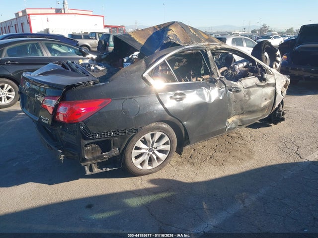 4S3BNAB63H3057871 Subaru Legacy 2.5i