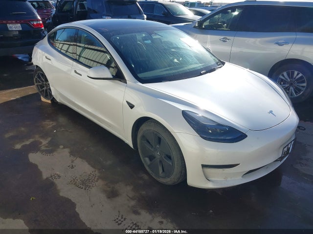 2023 TESLA MODEL 3 5YJ3E1EAXPF606990 Photo 0