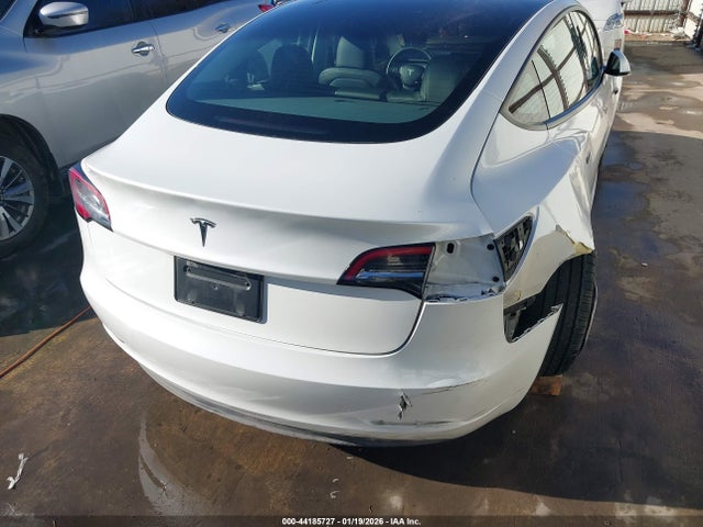 2023 Tesla Model 3 Rear-wheel Drive მანქანა იყიდება აუქციონზე, vin: 5YJ3E1EAXPF606990, აუქციონის ნომერი: 44185727