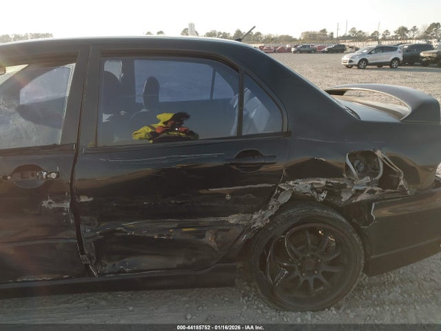 2005 MITSUBISHI LANCER JA3AJ66F55U021537 Photo 5