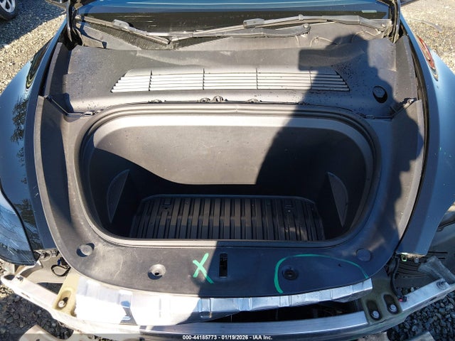 Tesla Model Y Performance Dual Motor All-wheel Drive 2023 7SAYGDEF2PF802857 Image 10