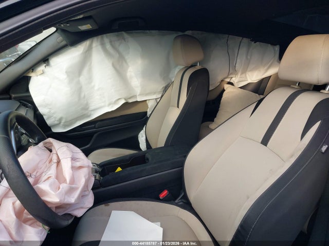 Honda Civic Lx 2018 2HGFC4B59JH300846 Image 19