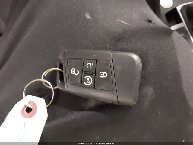 3VVLX7B28NM048898 Volkswagen Taos 1.5t Se