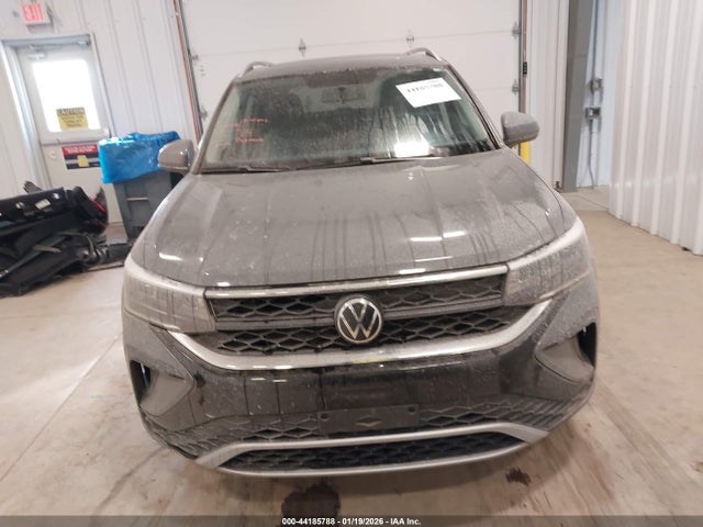 3VVLX7B28NM048898 Volkswagen Taos 1.5t Se
