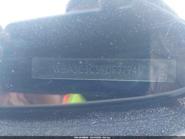44185800 :رقم المزاد ، WBA3C3C59DF979417 vin ، 2013 Bmw 320i Xdrive مزاد بيع