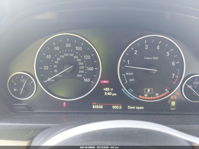 44185800 :رقم المزاد ، WBA3C3C59DF979417 vin ، 2013 Bmw 320i Xdrive مزاد بيع