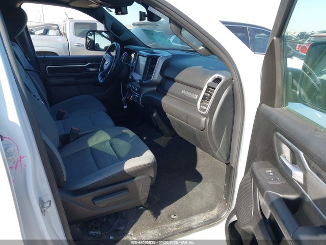 Продаж на аукціоні авто 2023 Ram 1500 Big Horn  4x2 5'7 Box, vin: 1C6RREFT6PN650421, номер лоту: 44185825