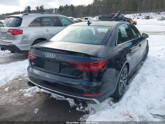 2019 AUDI S4 WAUB4AF42KA003943 Photo 3