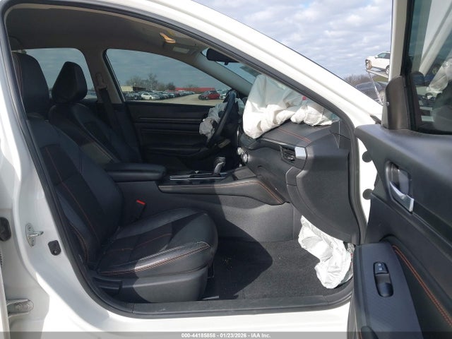 1N4BL4CV1KN303931 Nissan Altima 2.5 Sr