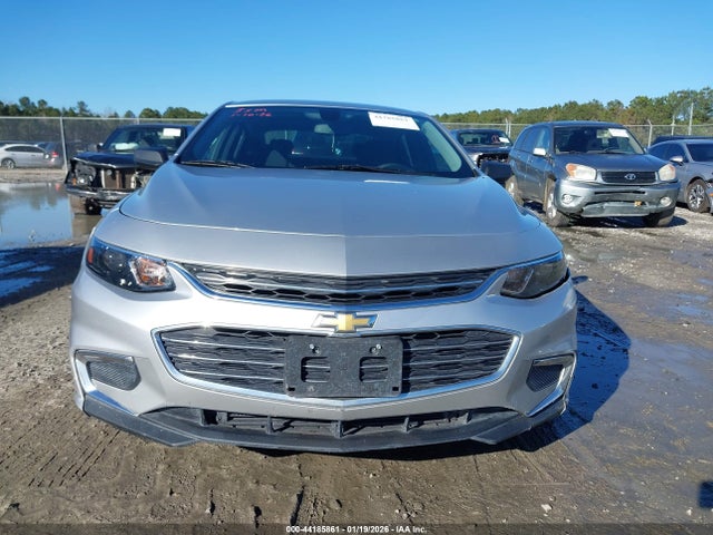 1G1ZC5ST4HF246022 Chevrolet Malibu 1fl