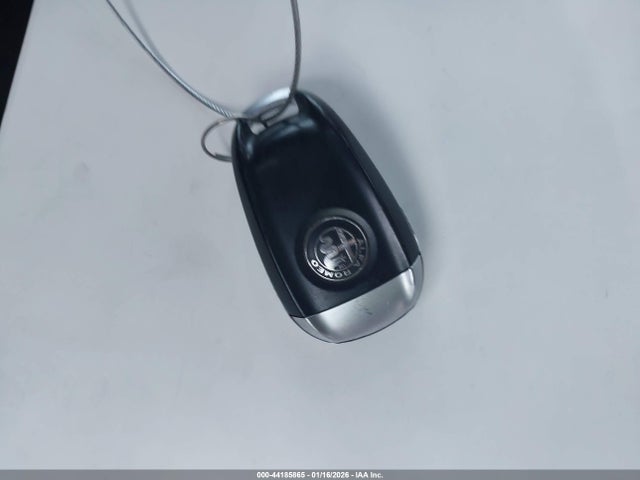 2018 ALFA ROMEO GIULIA ZARFAEEN5J7588615 Photo 10