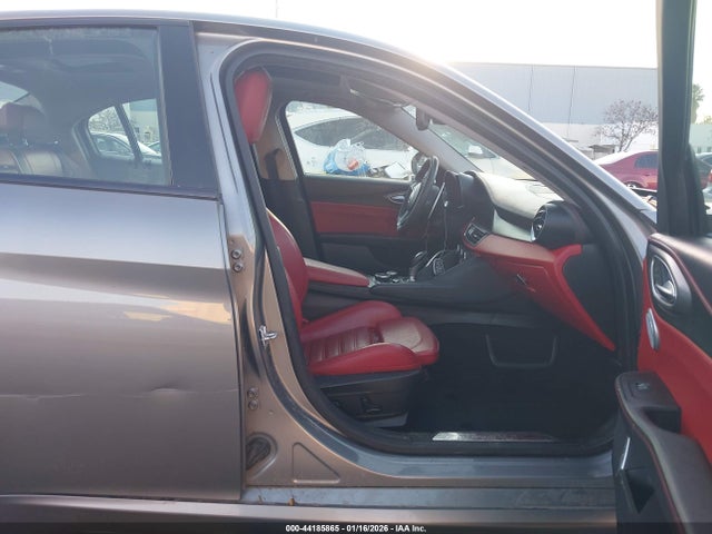 2018 ALFA ROMEO GIULIA ZARFAEEN5J7588615 Photo 4