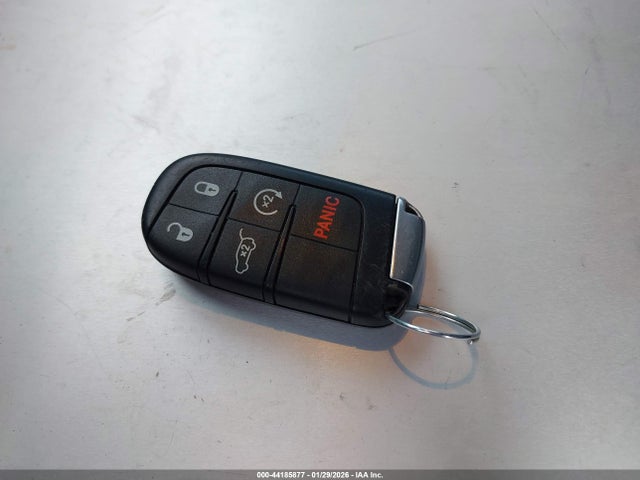 1C4RJFBG1GC441033 Jeep Grand Cherokee Limited