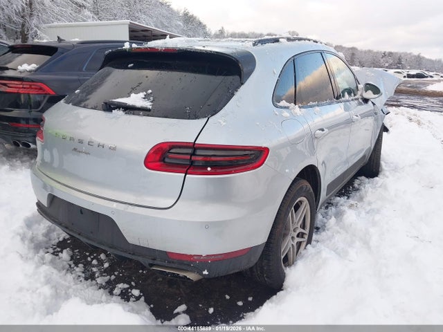2017 PORSCHE MACAN WP1AA2A50HLB04049 Photo 3