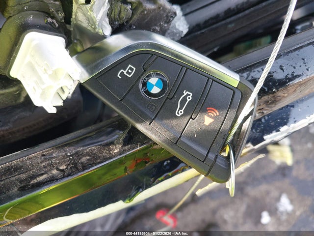 2021 BMW X3 5UXTY9C06M9G84352 Photo 10