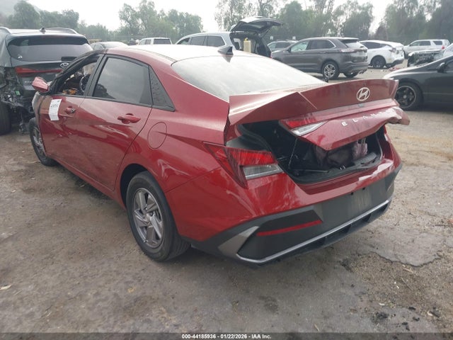KMHLL4DG5SU864309 Hyundai ELANTRA SE
