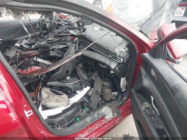 KMHLL4DG5SU864309 Hyundai ELANTRA SE