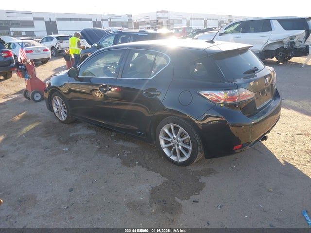 2012 LEXUS CT 200H JTHKD5BH8C2085111 Photo 2