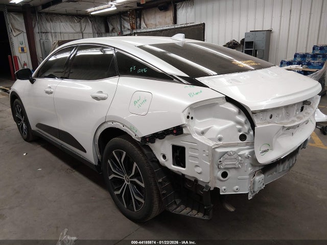 Toyota Crown Xle 2023 JTDAAAAF6P3010776 Image 3